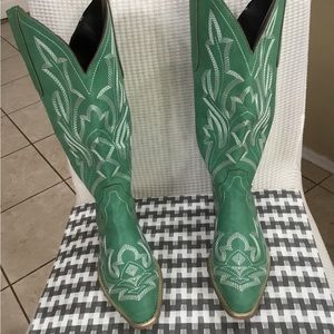 Western Style Green Cowboy boots women’s size 9(40) New